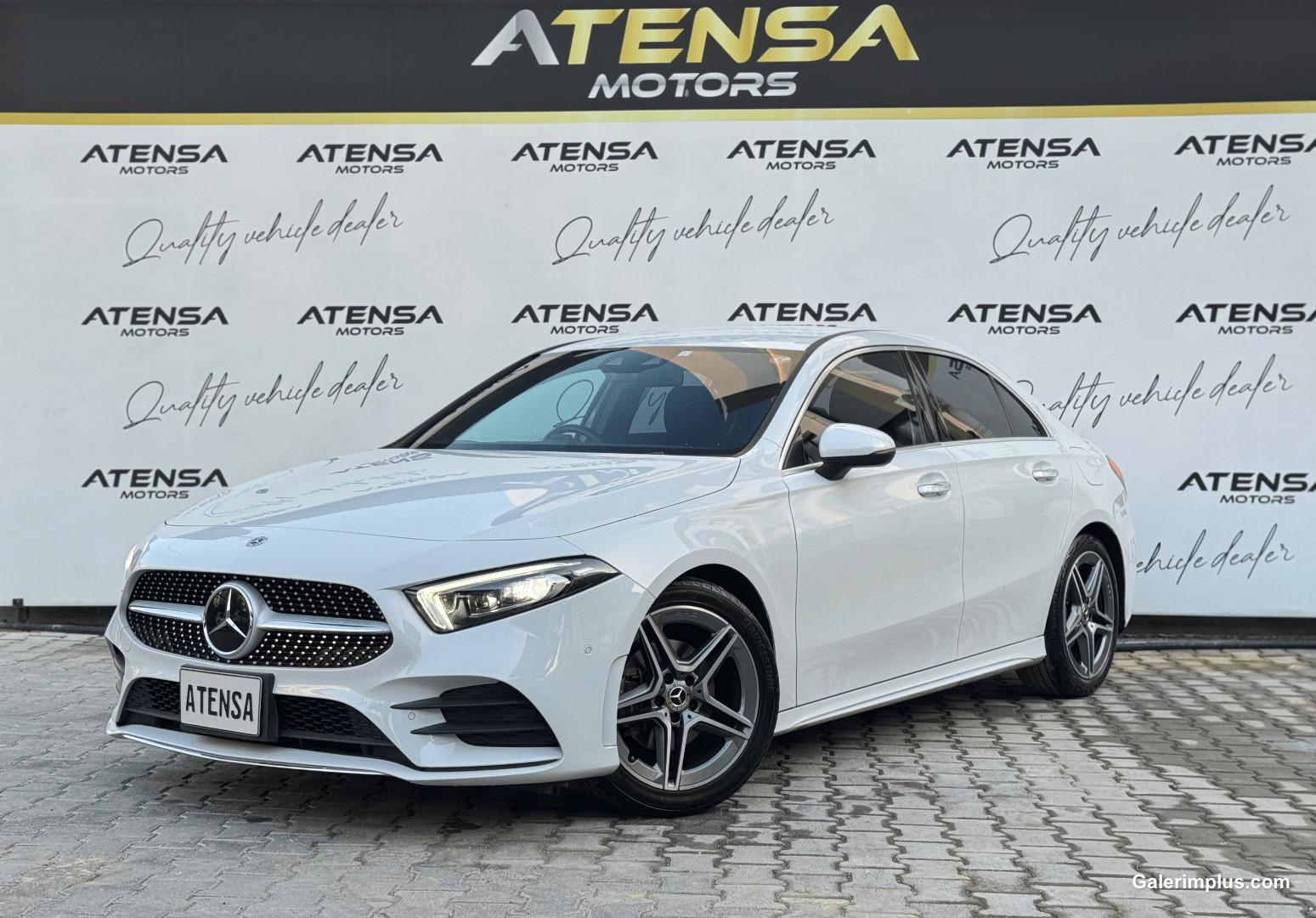 Mercedes-Benz A Serisi 2023 Satılık İkinci El - Fotoğraf 1