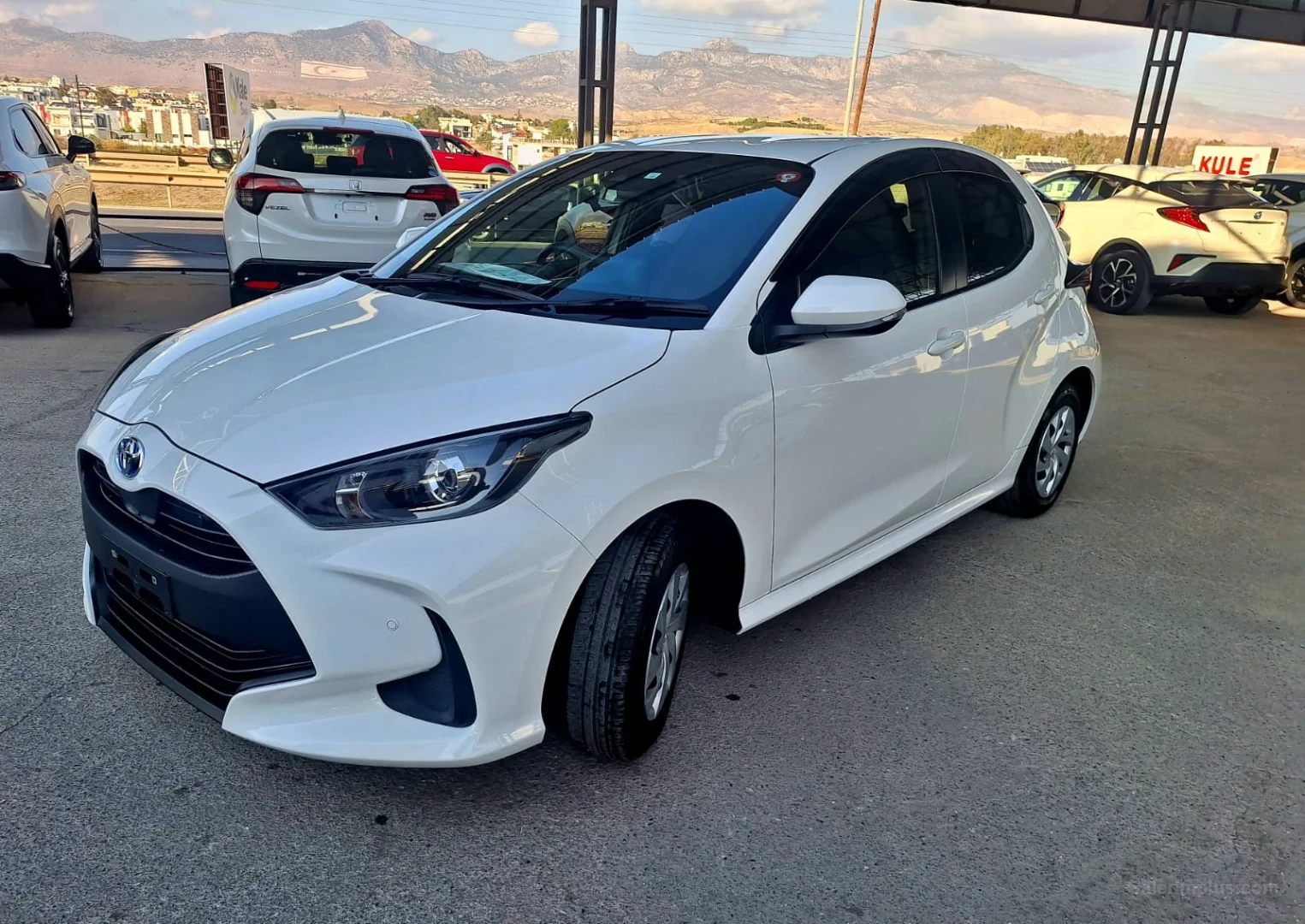 Toyota Yaris 2022 Satılık İkinci El - Fotoğraf 1