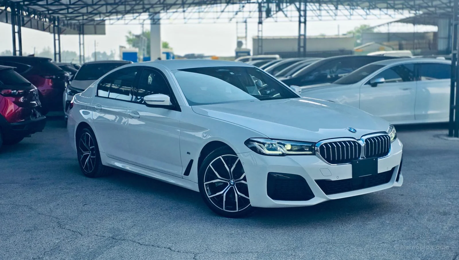 BMW 5 Serisi 2022 Satılık İkinci El - Fotoğraf 1