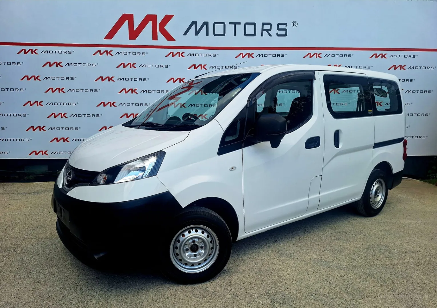 2022 Nissan NV200 - Fotoğraf 1