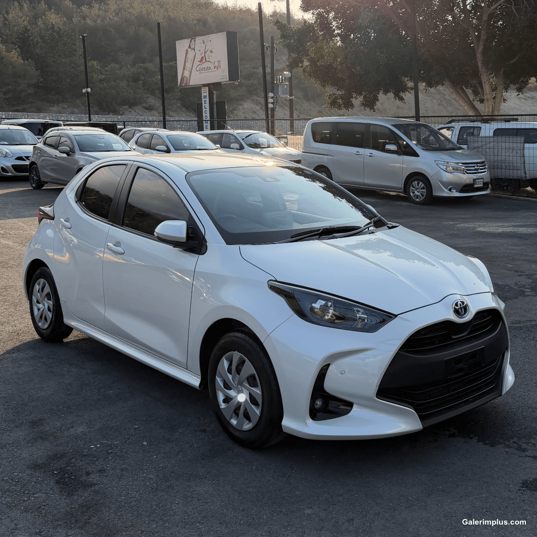 2022 Toyota Yaris 1.5 Hybrid