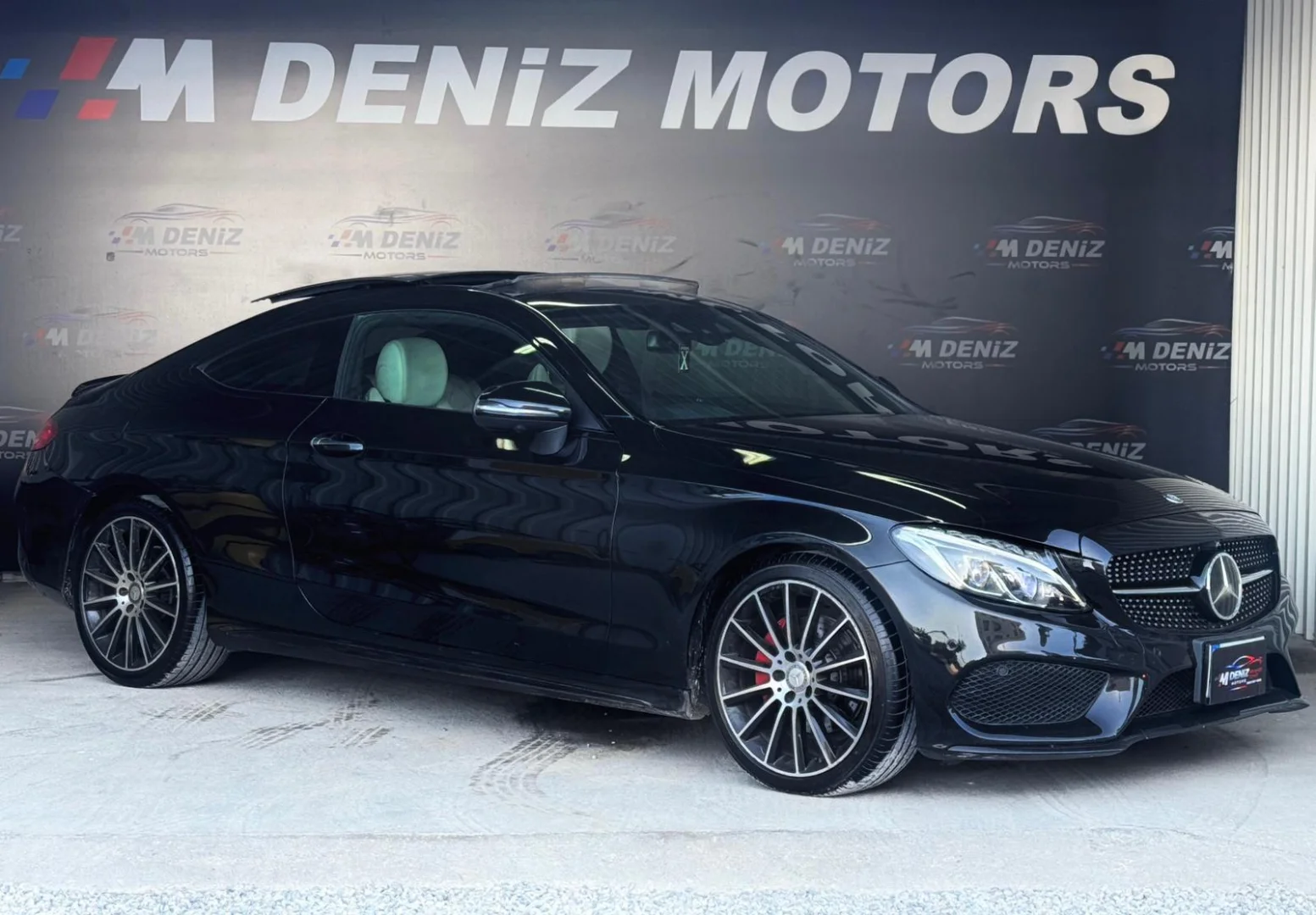 2017 Mercedes-Benz C Serisi C 220 AMG - Fotoğraf 1