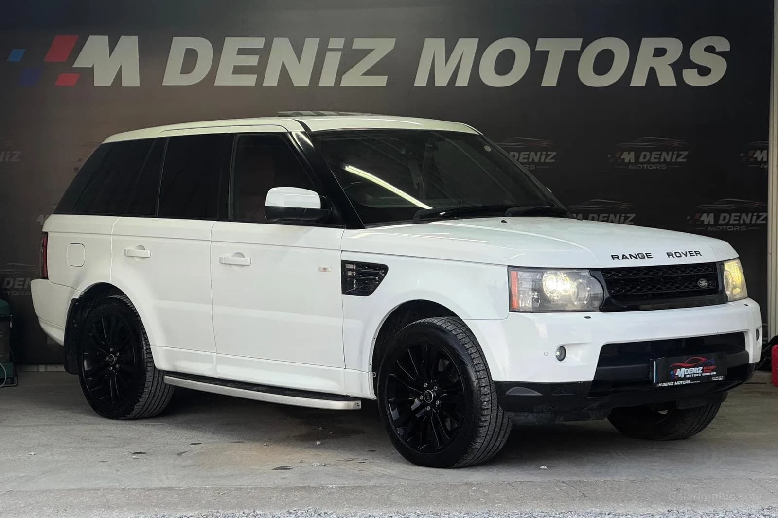 2012 Land Rover Range Rover Sport 3.6 TDV8 HSE