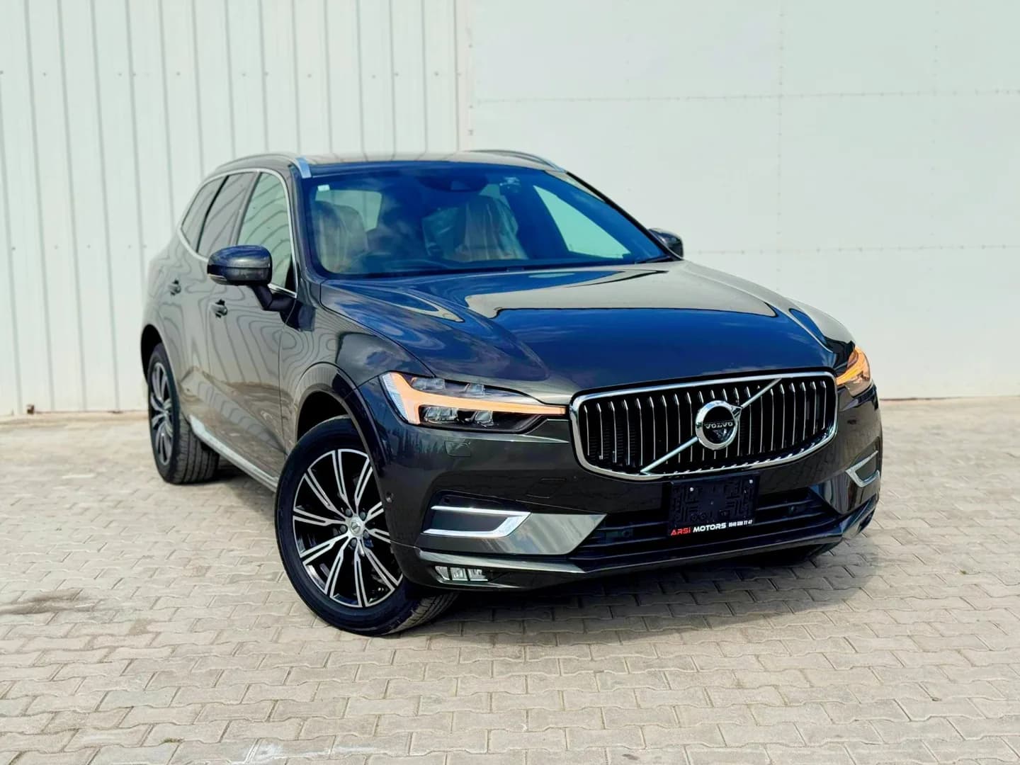 2021 Volvo XC60 2.0 B4