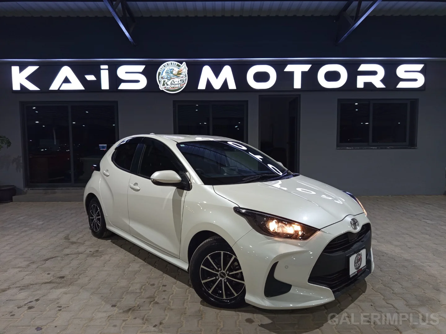 2024 Toyota Yaris 1.0 KKTC - Fotoğraf 1
