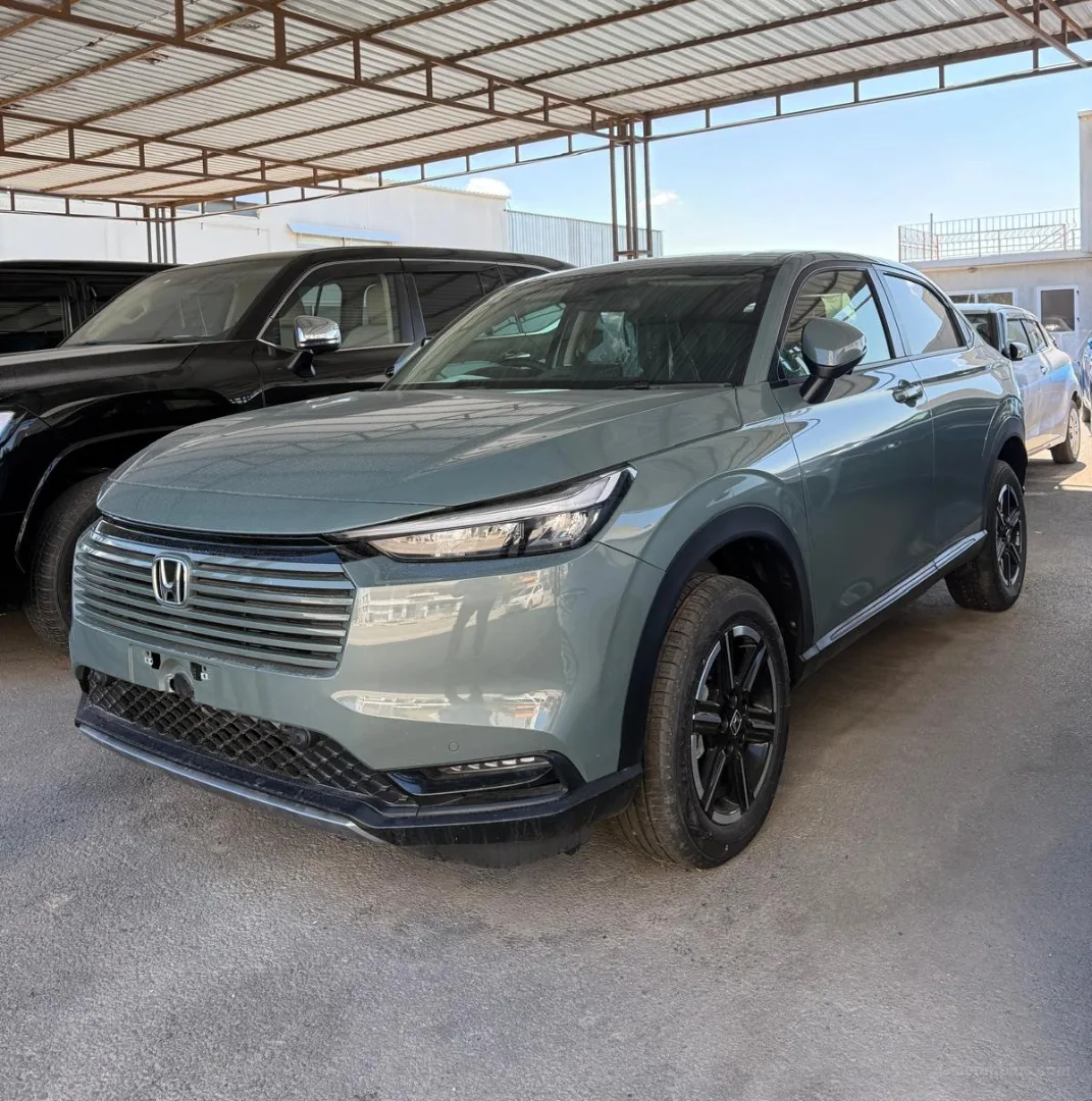 2025 Honda Vezel 1.5 i-VTEC CVT - Fotoğraf 1