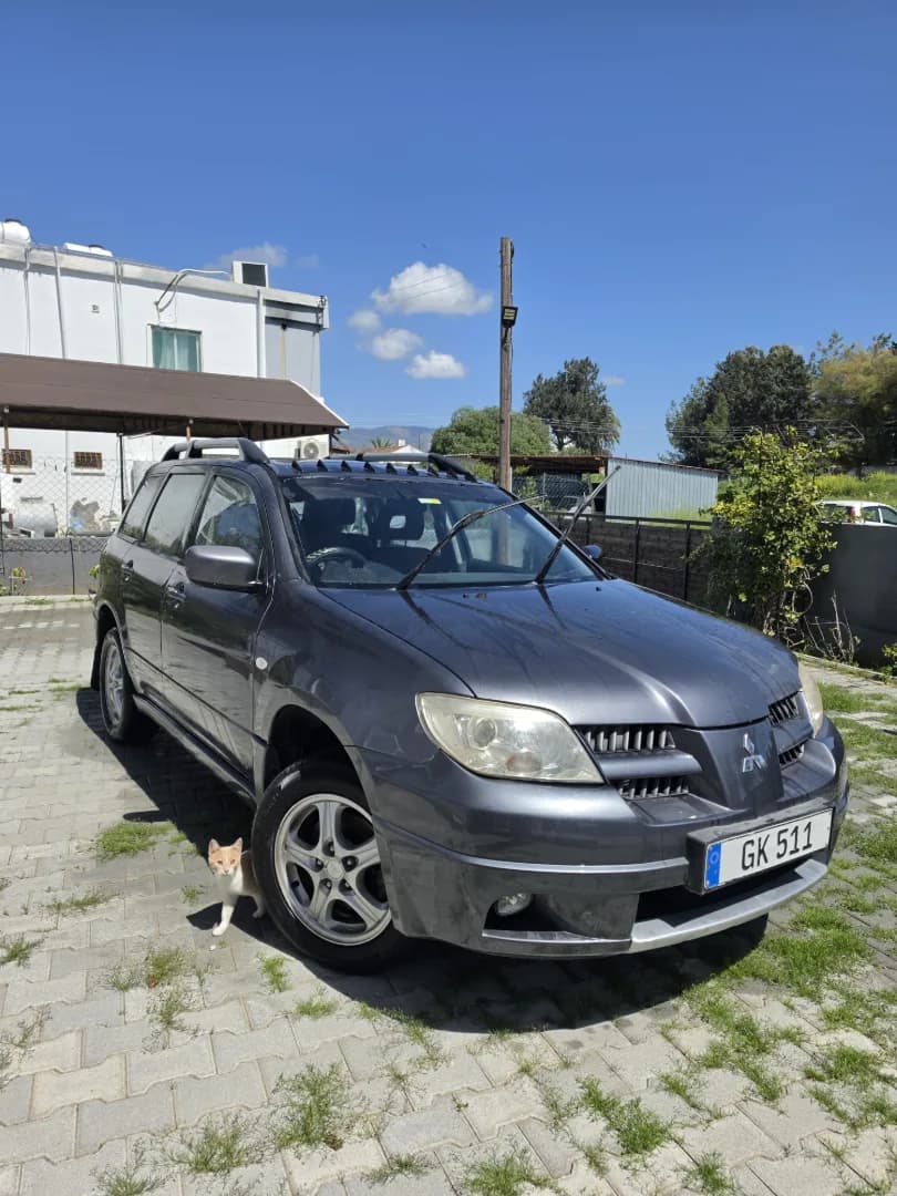 2002 Mitsubishi Outlander 2.4