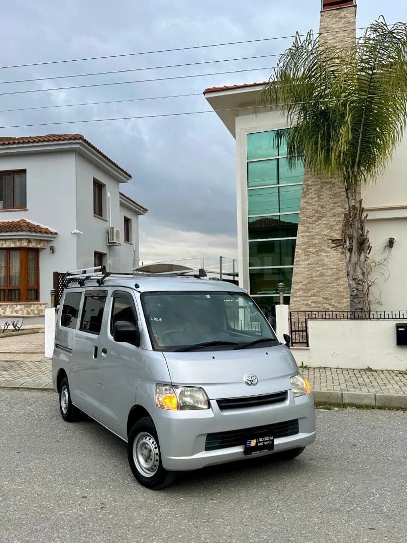 2017 Toyota Town Ace KKTC