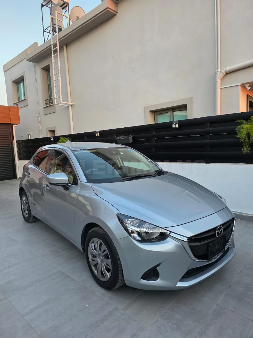 2019 Mazda Demio 1.5 KKTC - Fotoğraf 1