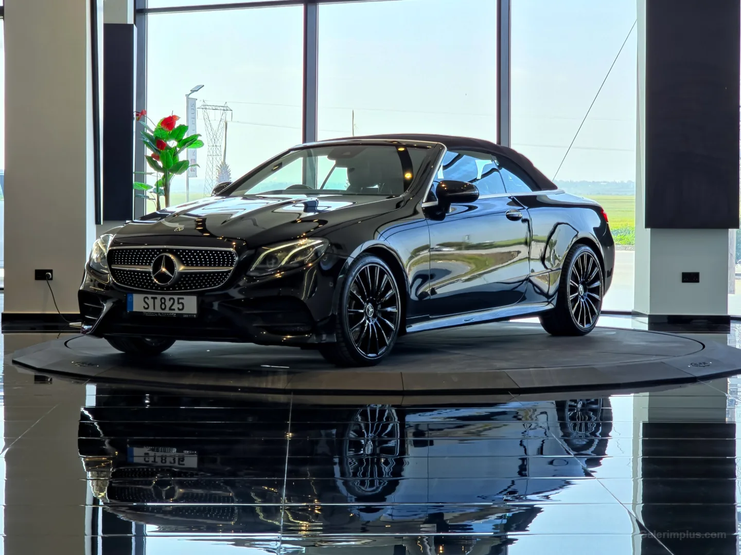 2018 Mercedes-Benz E Serisi Benzin Otomatik Gazimağusa İlan görseli - GalerimPlus