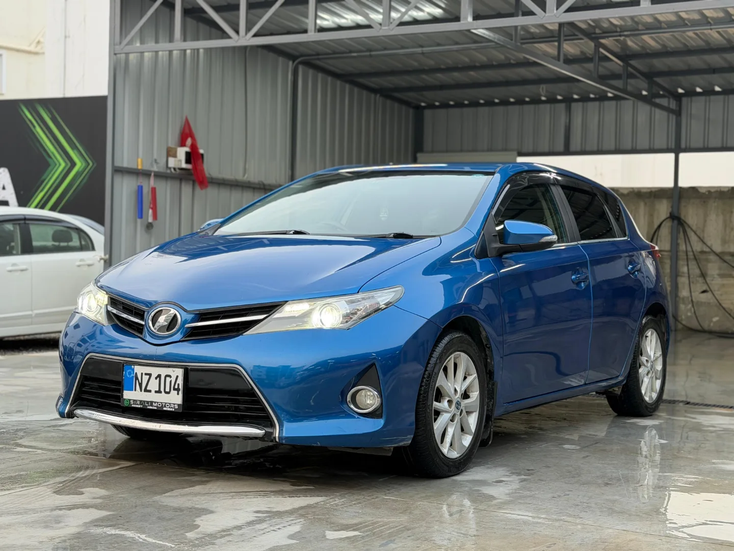 2014 Toyota Auris 1.5 - Fotoğraf 1