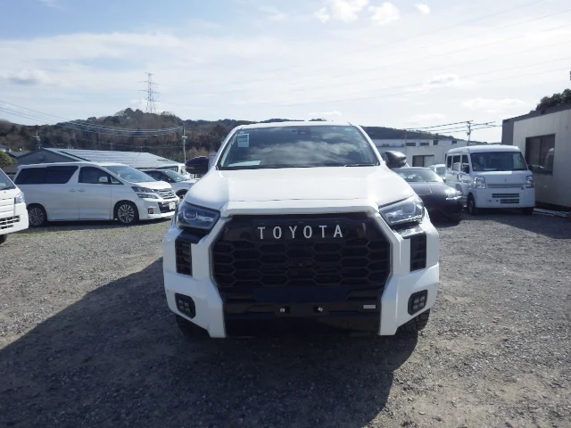 Toyota Hilux 2023 Satılık İkinci El - Fotoğraf 1