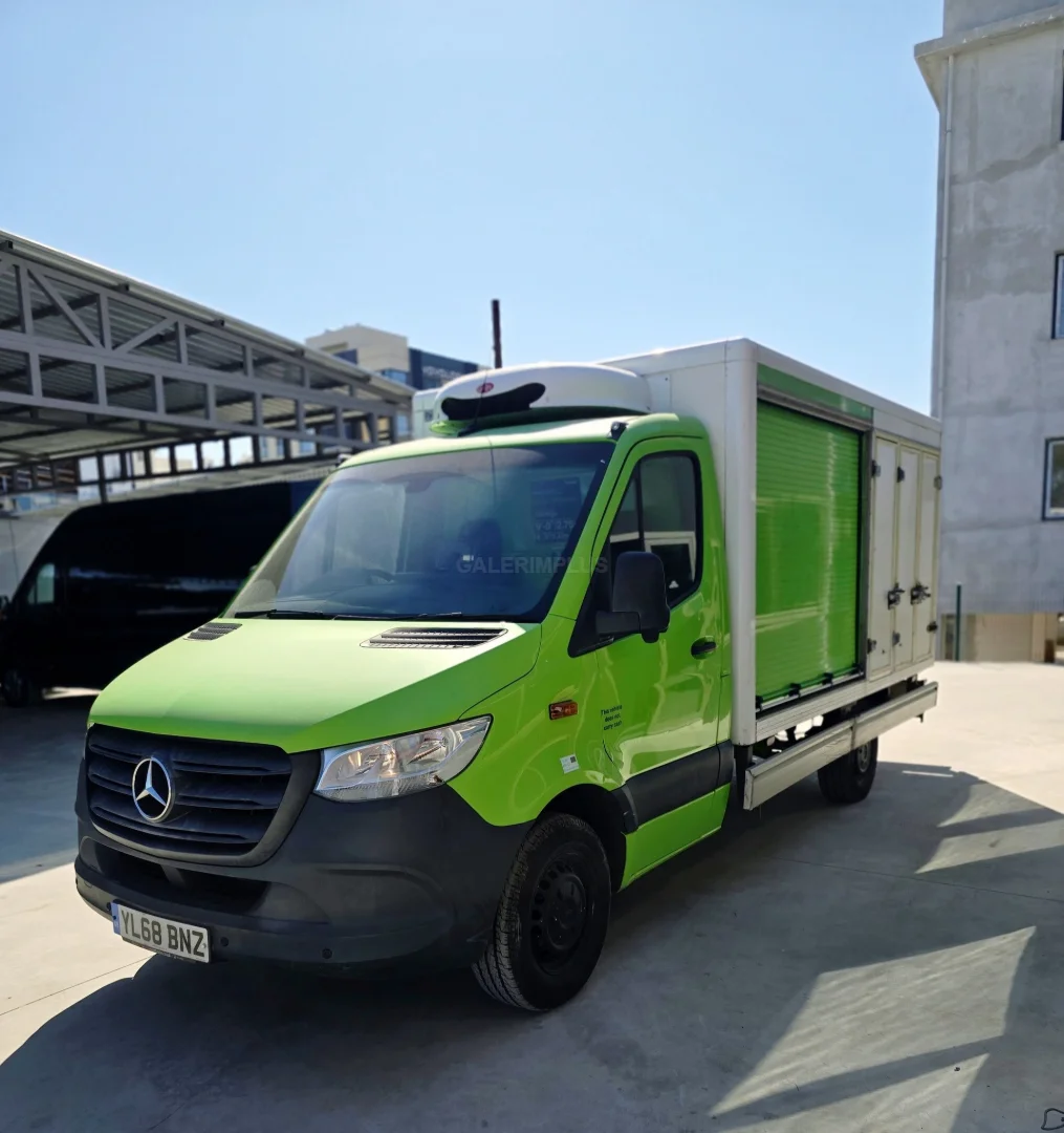 2019 Mercedes - Benz Sprinter Panel Van - Fotoğraf 1