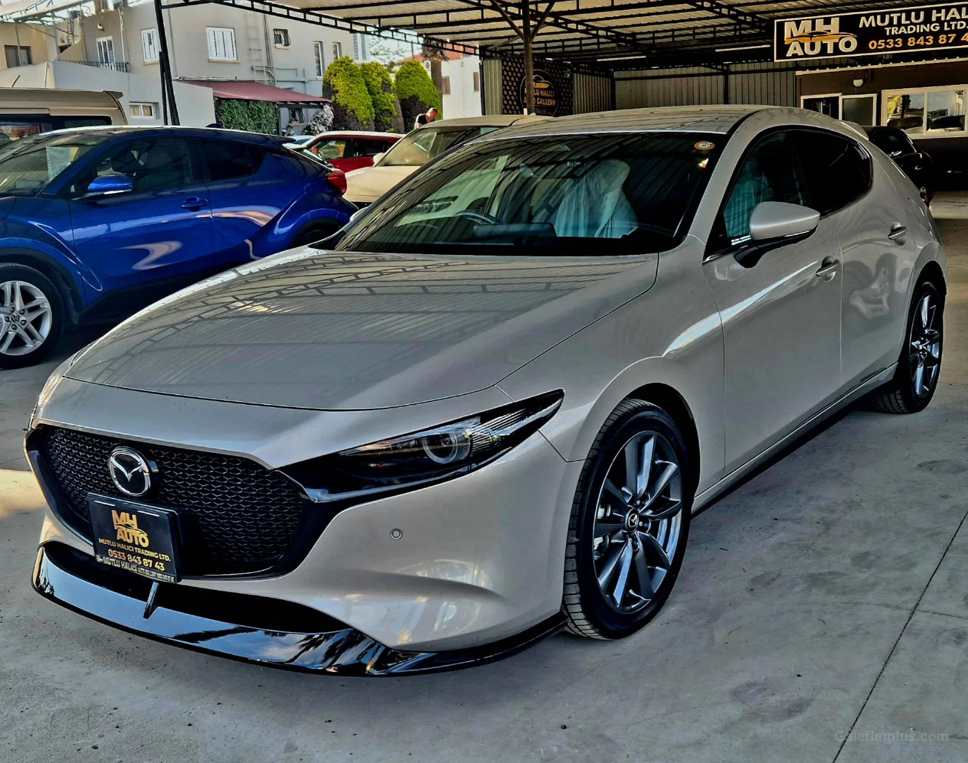 2025 Mazda 3 2.0 - Fotoğraf 1