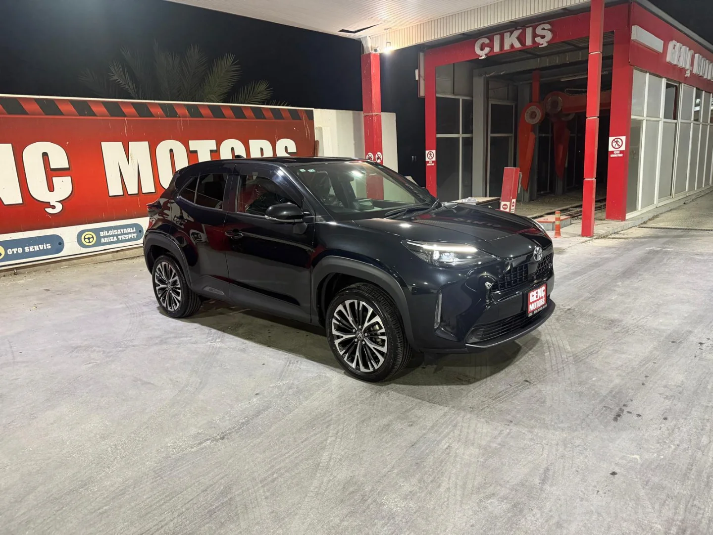 2024 Toyota Yaris Cross KKTC - Fotoğraf 1