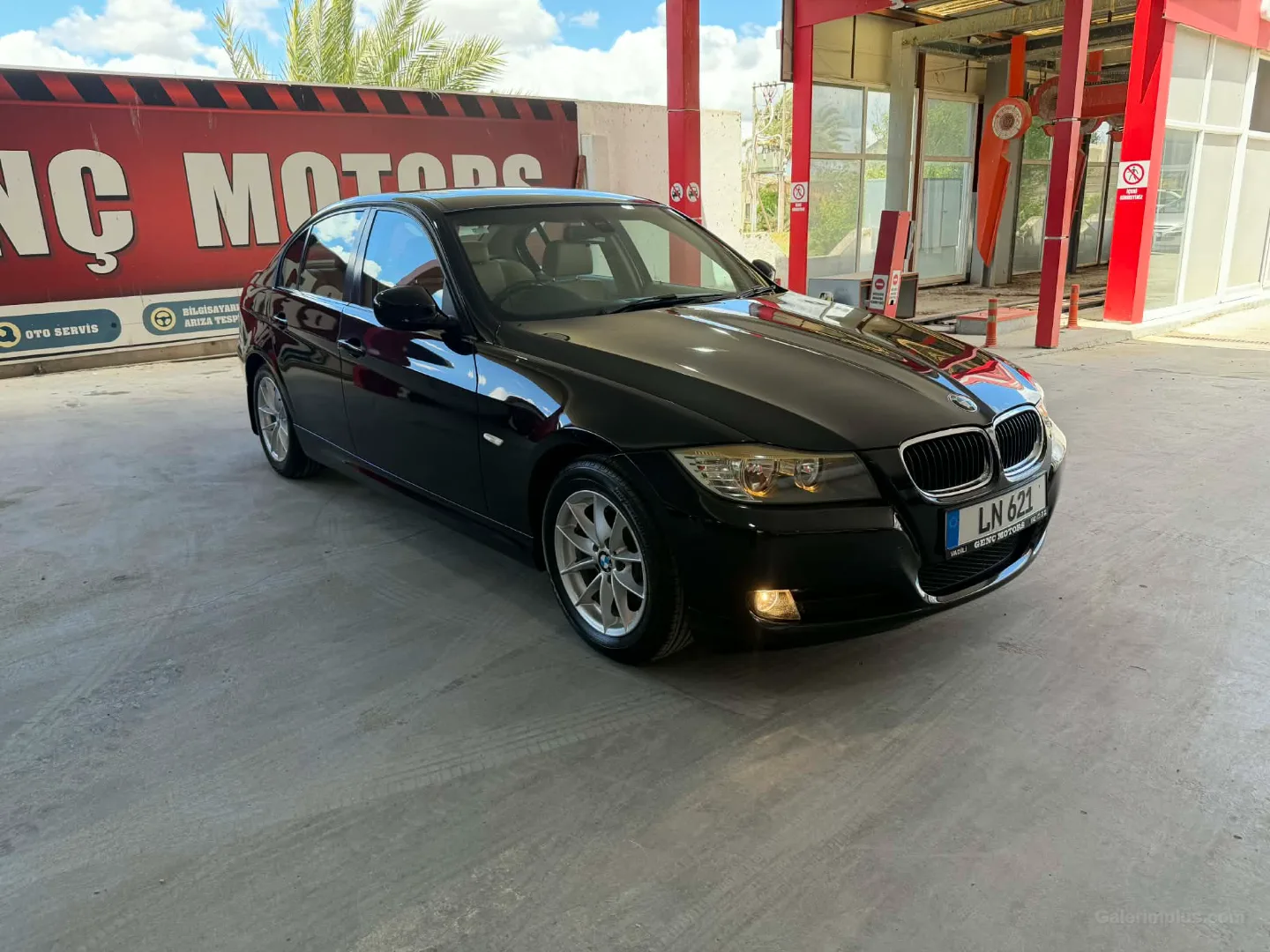 2011 BMW 3 Serisi 316i - Fotoğraf 1