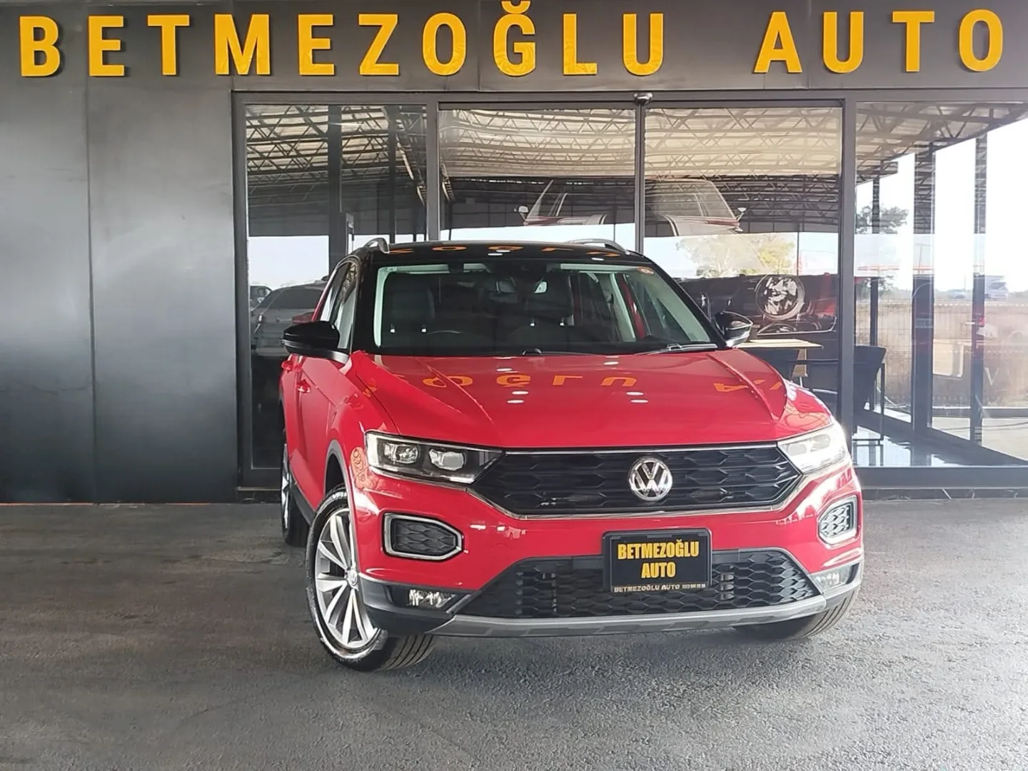 Volkswagen T-Roc 2021 Satılık İkinci El - Fotoğraf 1