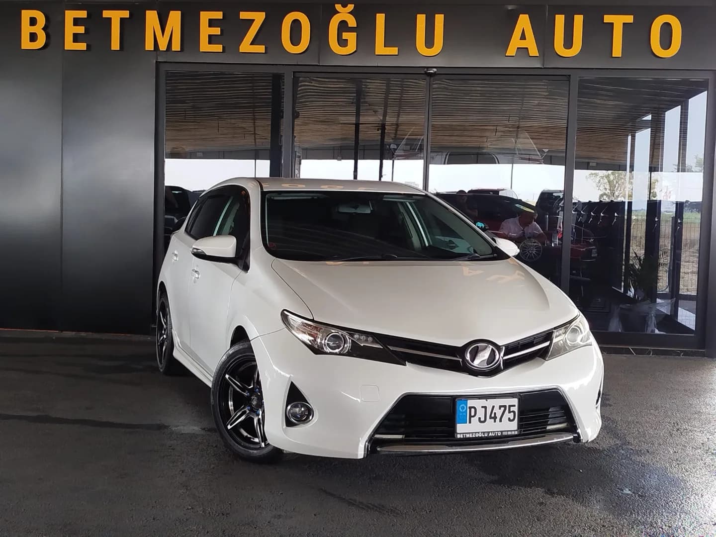 2013 Toyota Auris 1.5