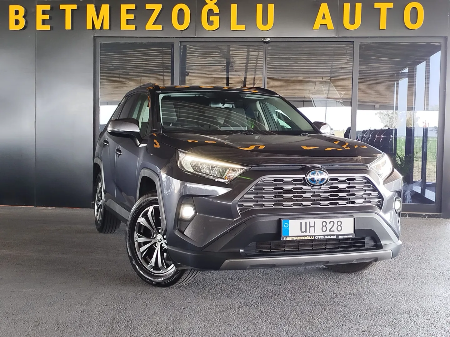 2022 Toyota RAV4 2.5 Hybrid - Fotoğraf 1