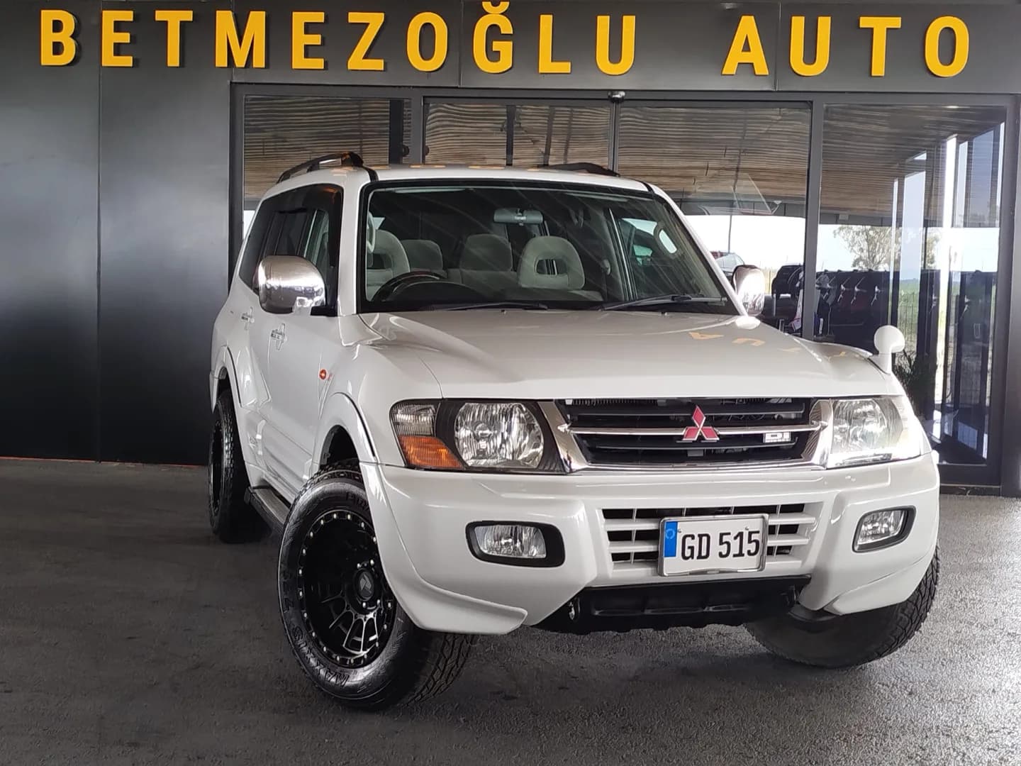 2001 Mitsubishi Pajero 3.2 DI