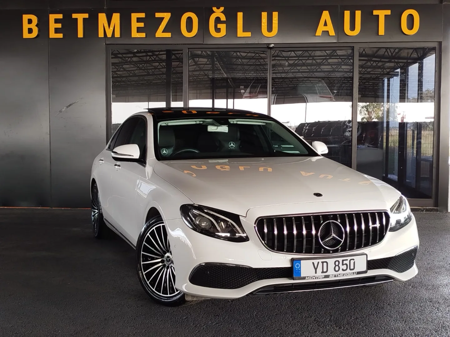 Mercedes-Benz E Serisi 2019 Satılık İkinci El - Fotoğraf 1