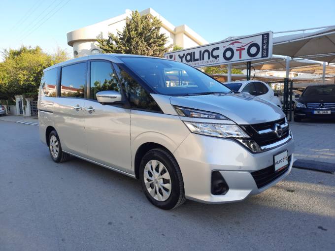 2019 Nissan Serena - Fotoğraf 1