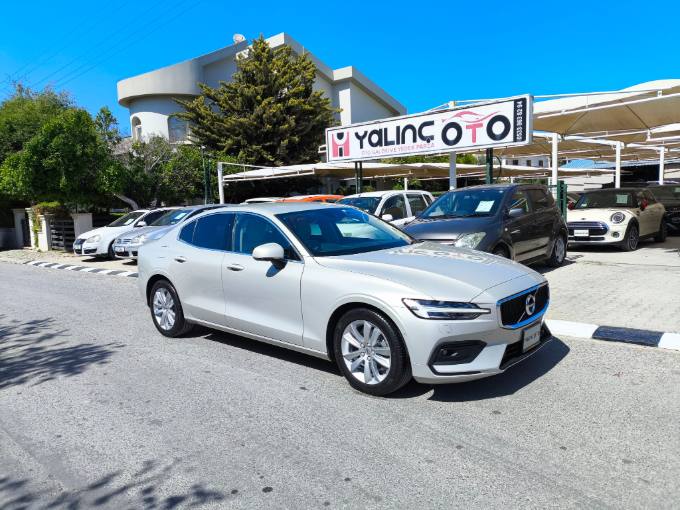 2020 Volvo S60 - Fotoğraf 1