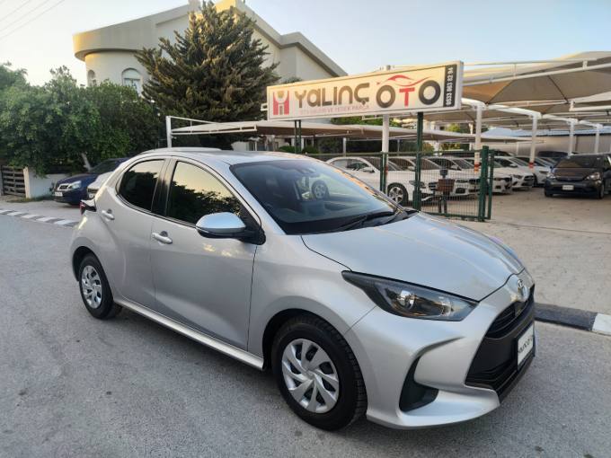 2021 Toyota Yaris - Fotoğraf 1
